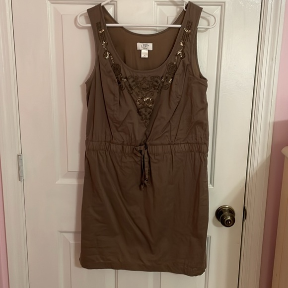 LOFT Dresses & Skirts - LOFT Brown and Gold Sequin Dress